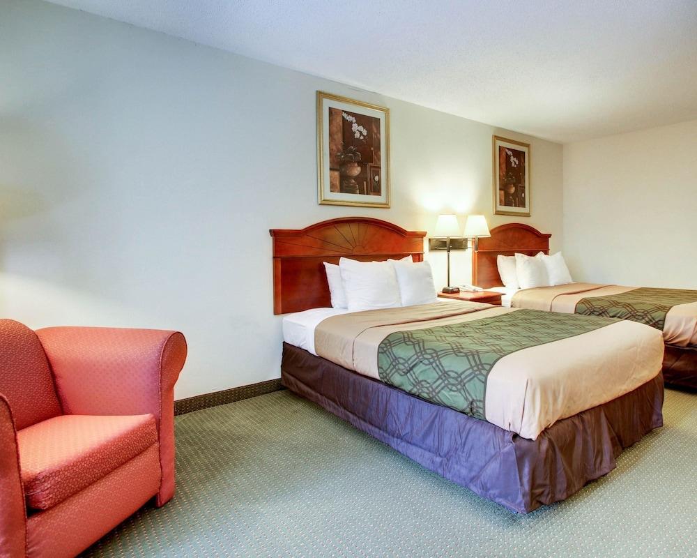 Econo Lodge Inn & Suites Gulfport Kültér fotó