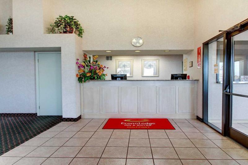 Econo Lodge Inn & Suites Gulfport Kültér fotó