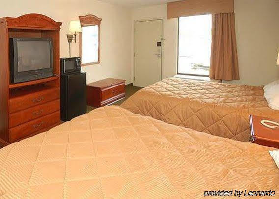 Econo Lodge Inn & Suites Gulfport Kültér fotó